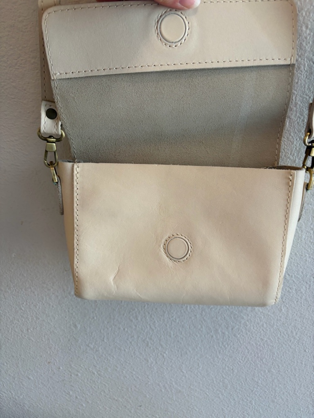 Portland Leather Mini Metro Crossbody‎ Purse Bag in Ivory, Bone - Picture 7 of 10